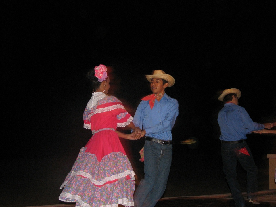 Mexican Fiesta dancers