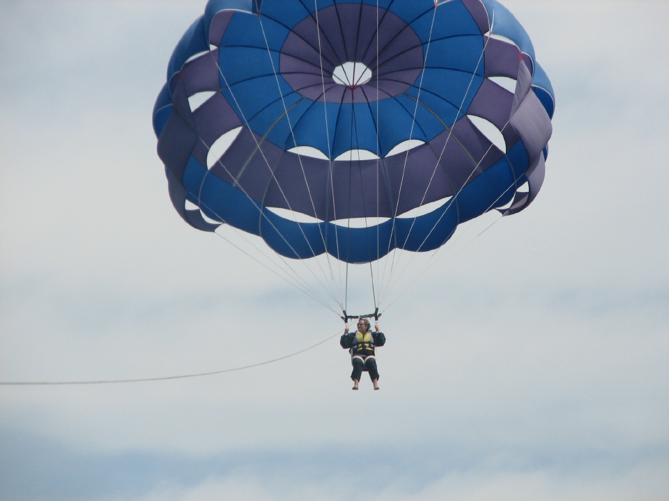 Jan's first parasail