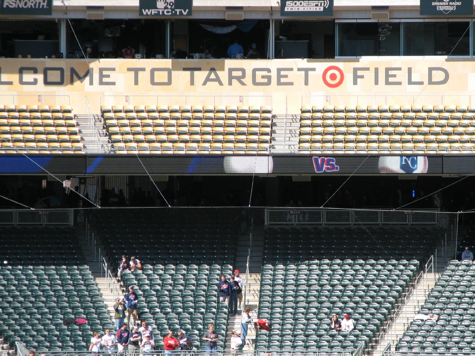 Club seats and lower box