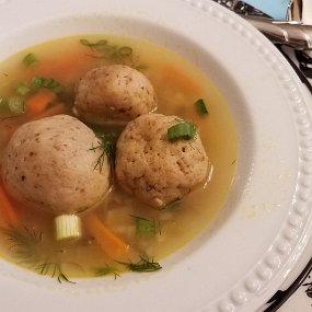 2019-04-23 19.38.11 Matzah balls - delicious and filling