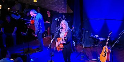 20240501_183636 Kathy Mattea at the Dakota