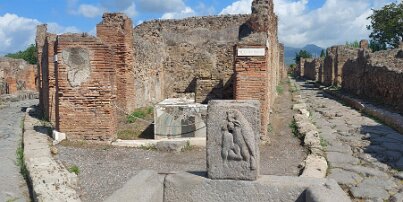 20250708_095605 Pompeii