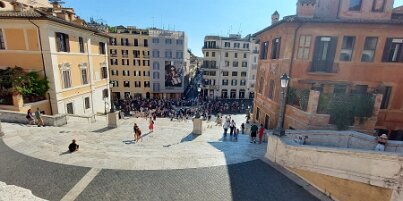 20250701_171357 Walking up the Spanish Steps - 1/2 way to the top